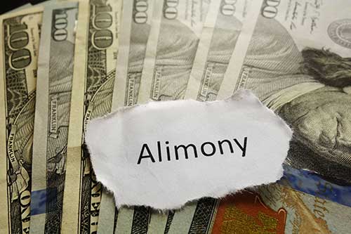 How Long Do You Have to Be Married to Get Alimony in MO?